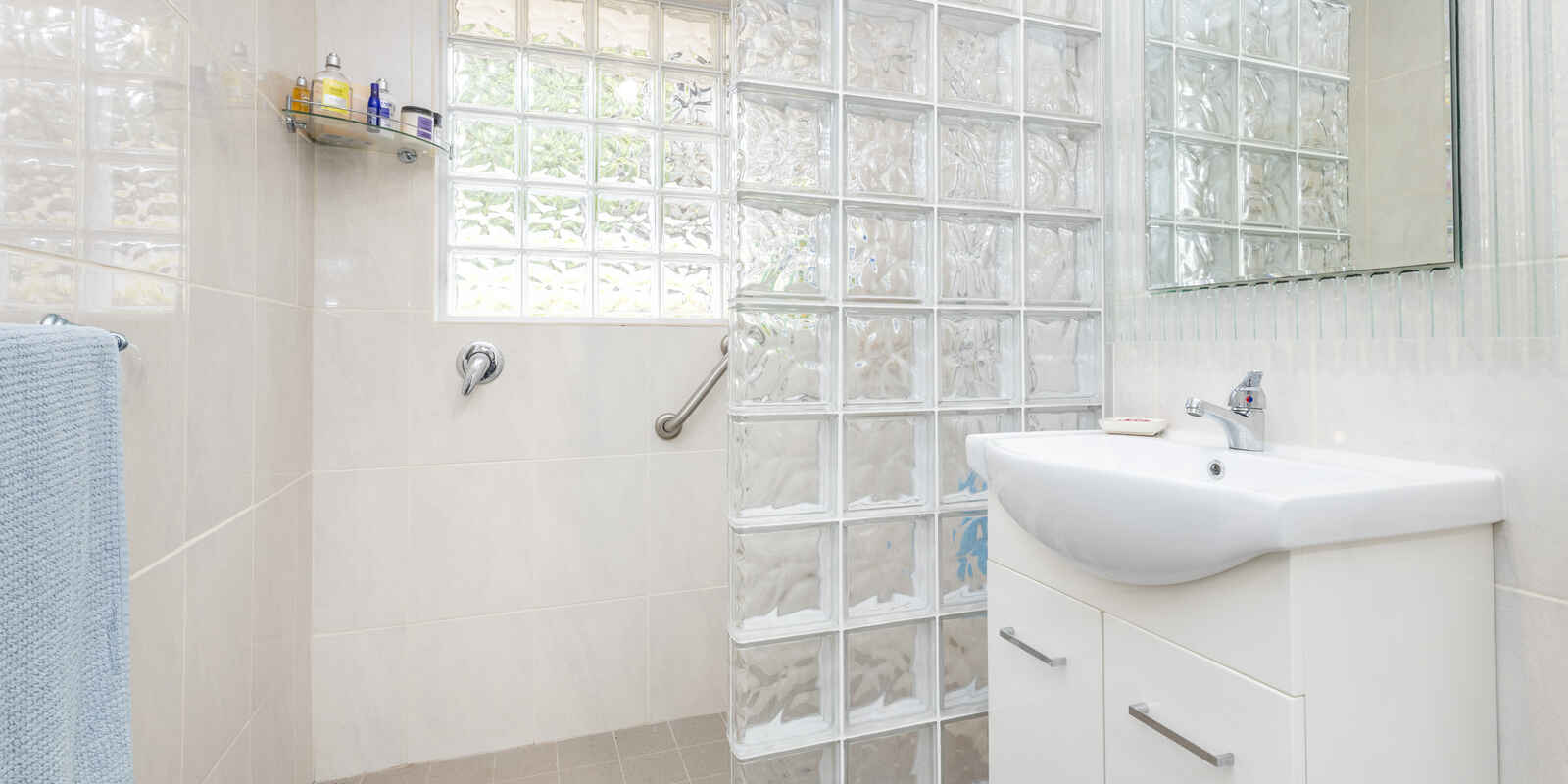 28 Kanimbla Road Blackheath 28 Kanimbla Road Blackheath