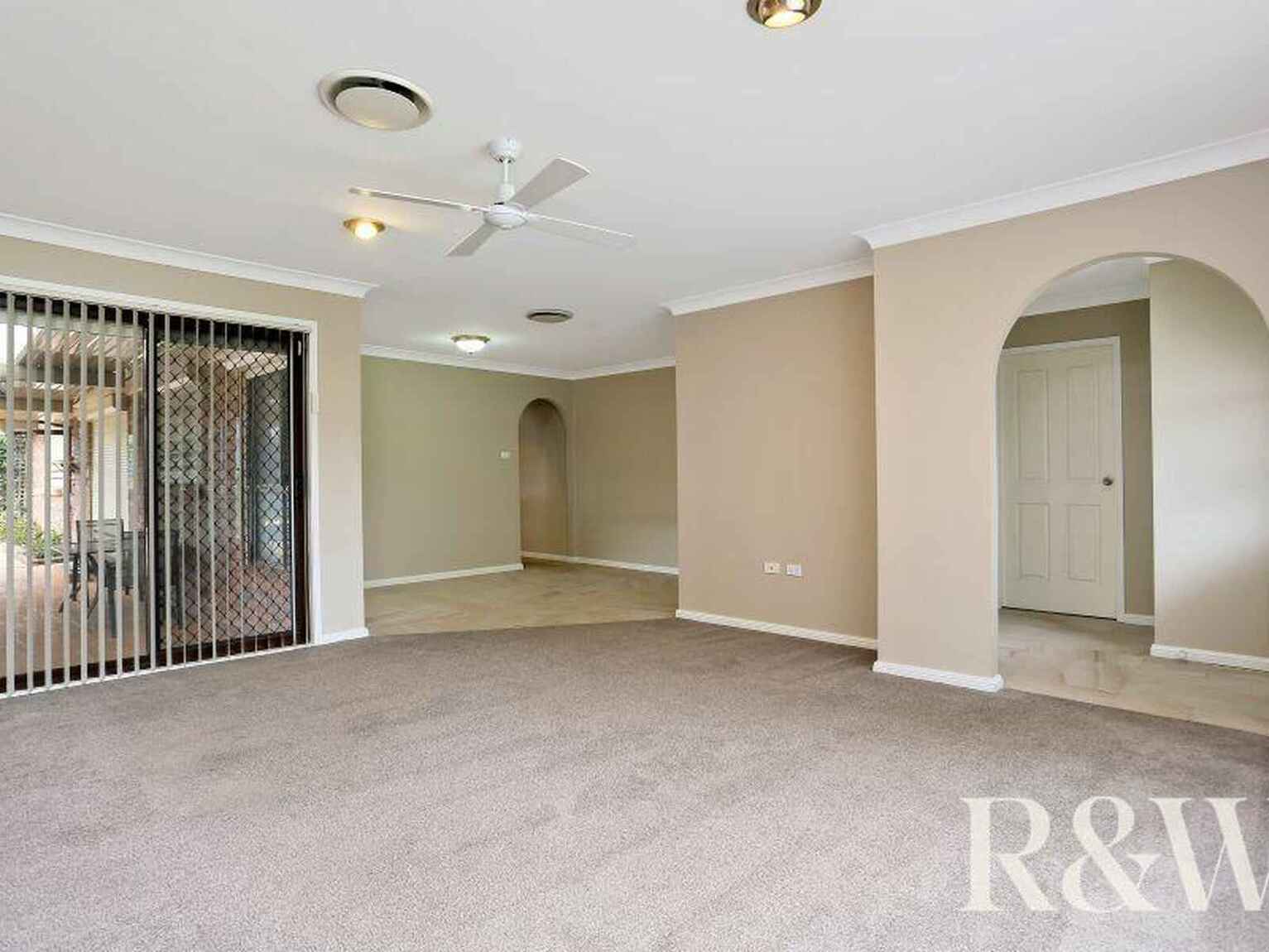 43 Timesweep Drive St Clair