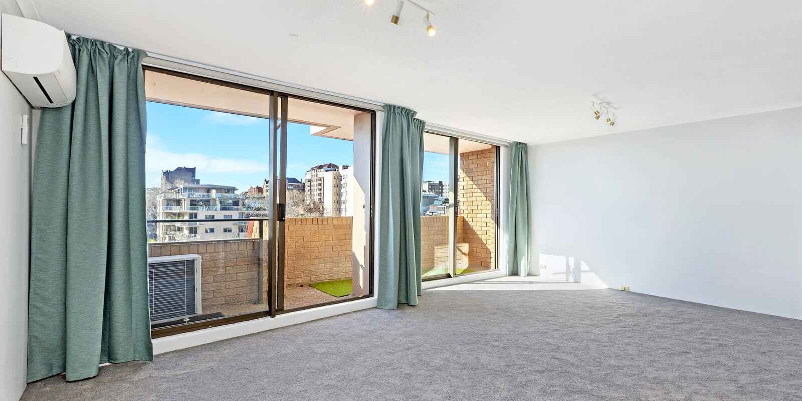 1703/73 Victoria Street Potts Point