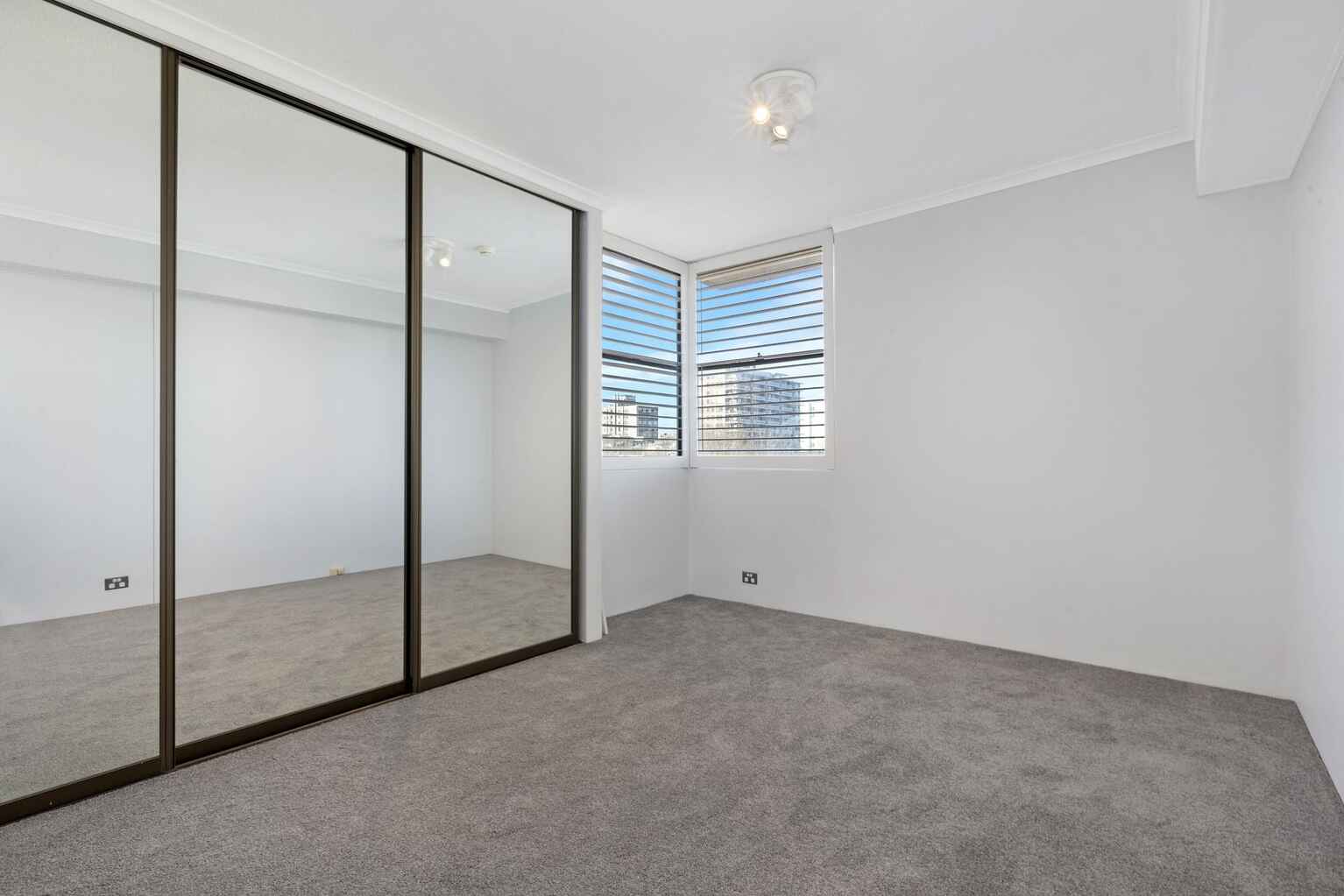 1703/73 Victoria Street Potts Point