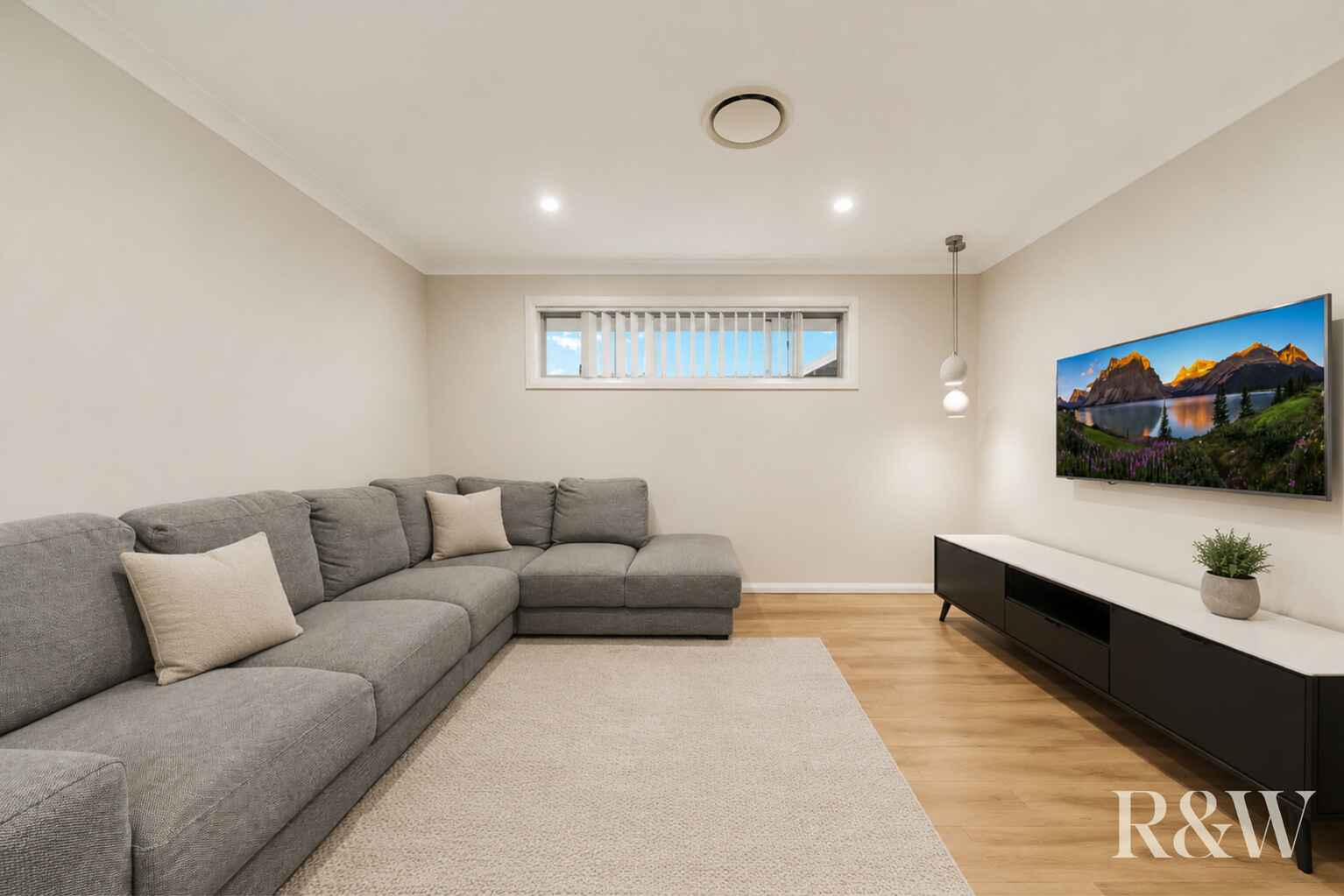 83 HERITAGE DRIVE Appin 83 HERITAGE DRIVE Appin