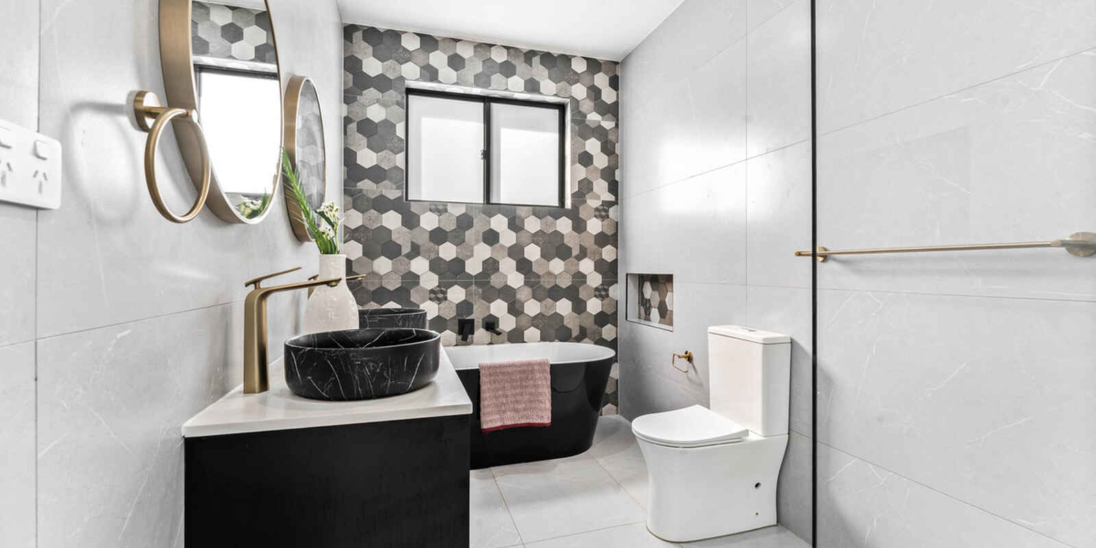 23 Woodgate Parkway Box Hill