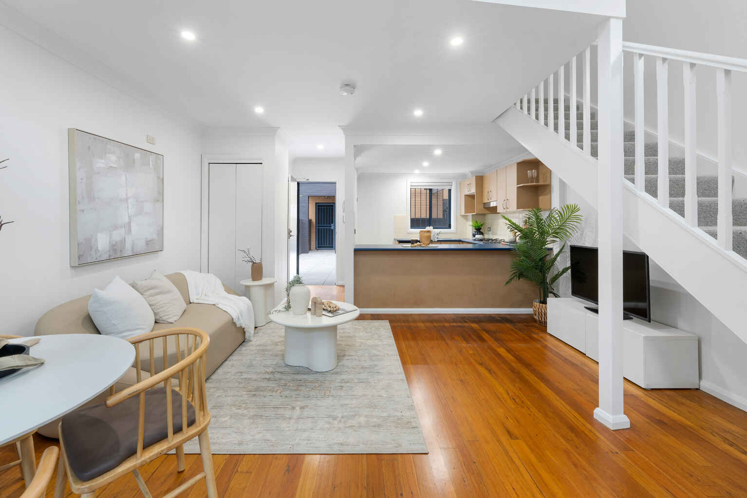2/161-163 Phillip Street Waterloo