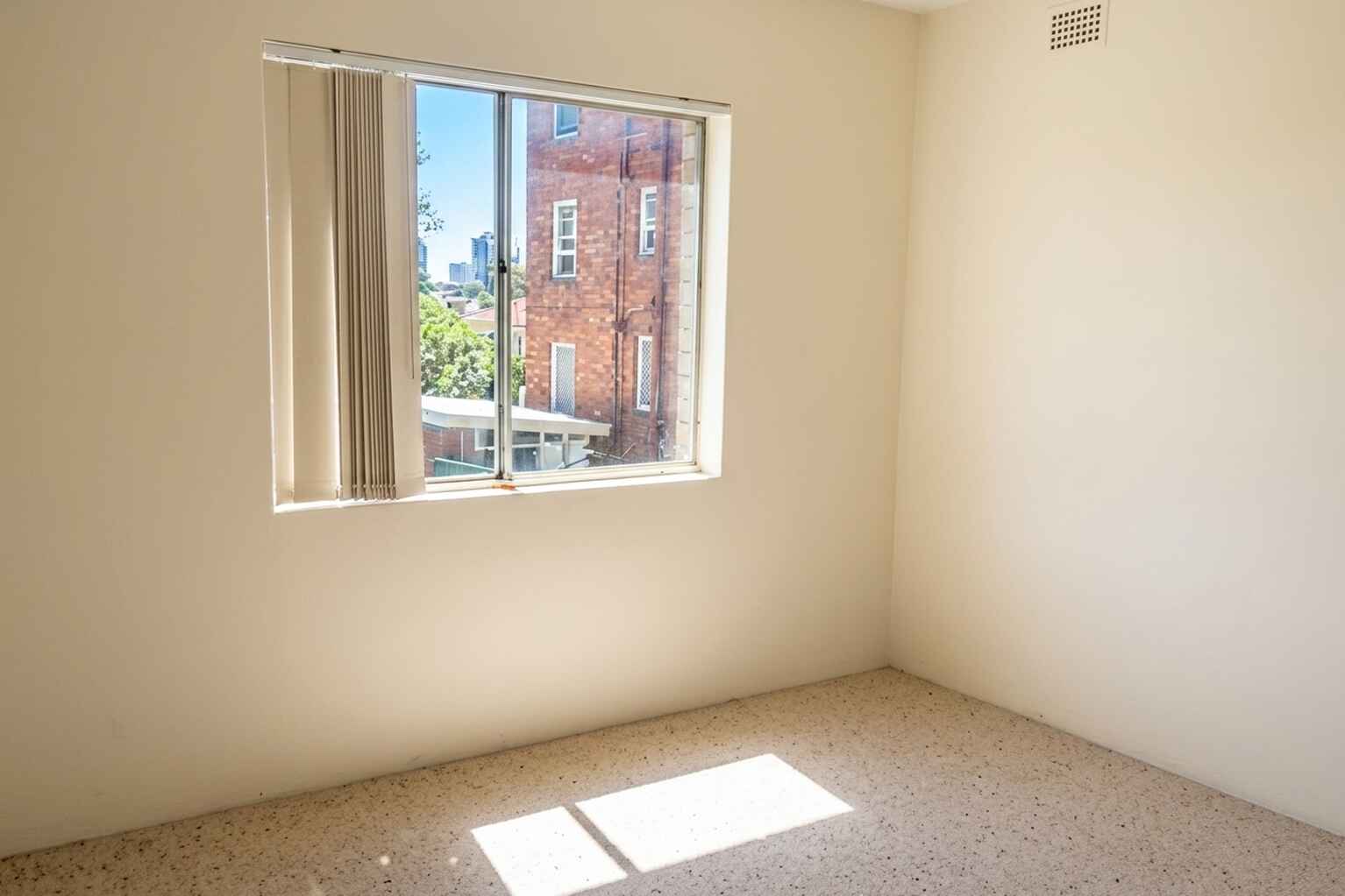 2/193 Liverpool Road Enfield