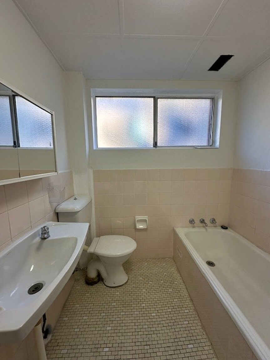 3/592 Blaxland Road Eastwood