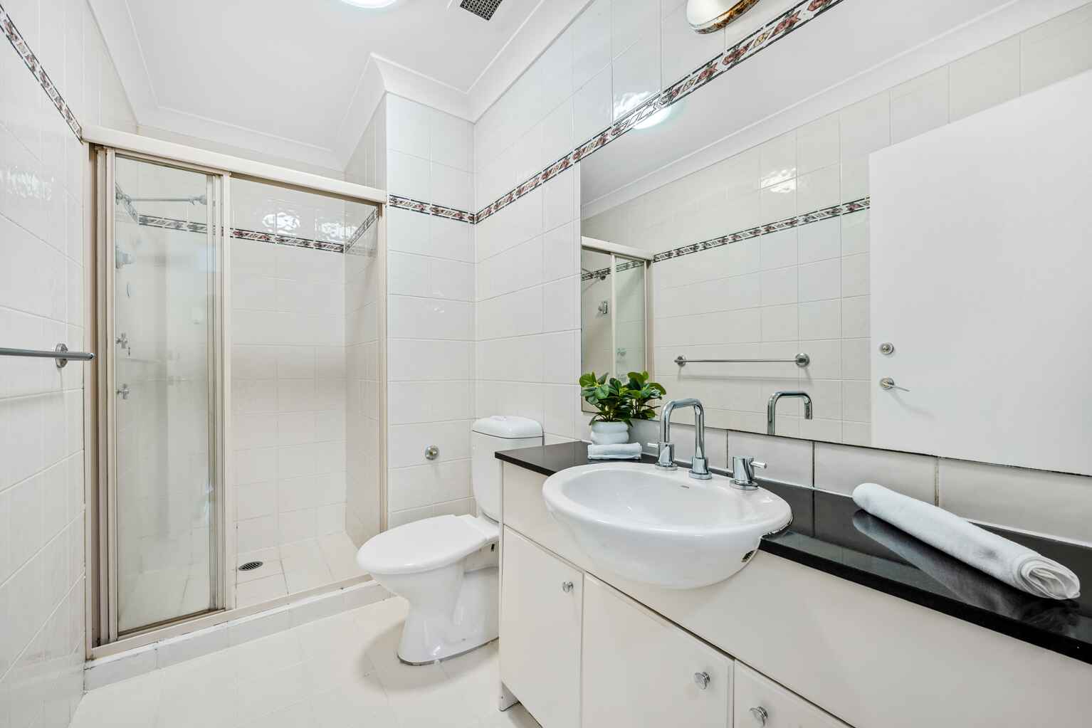 5/1 Bradley Place Liberty Grove