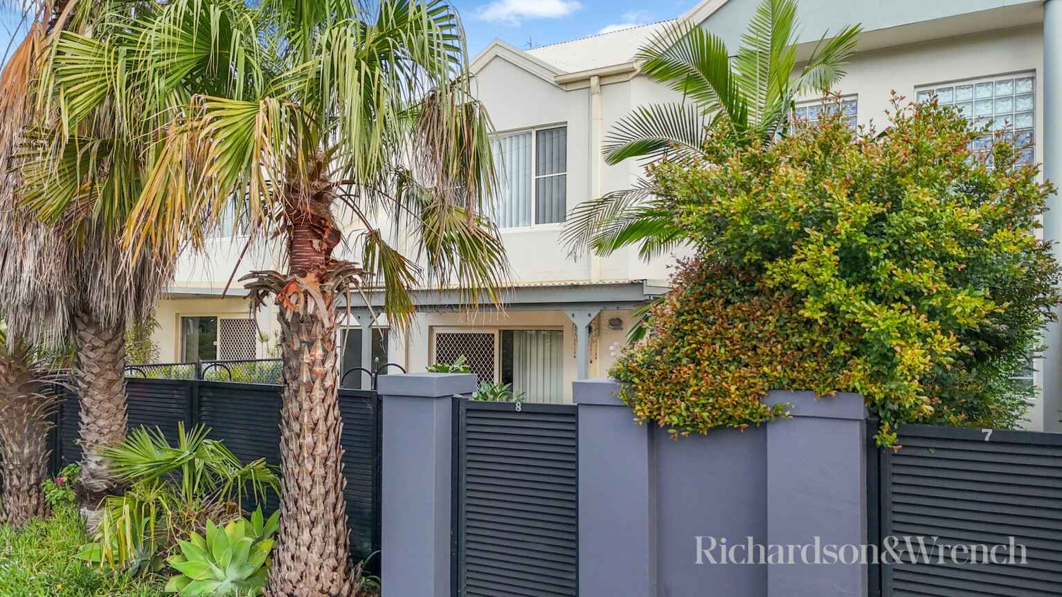 8/154 West Street Umina Beach