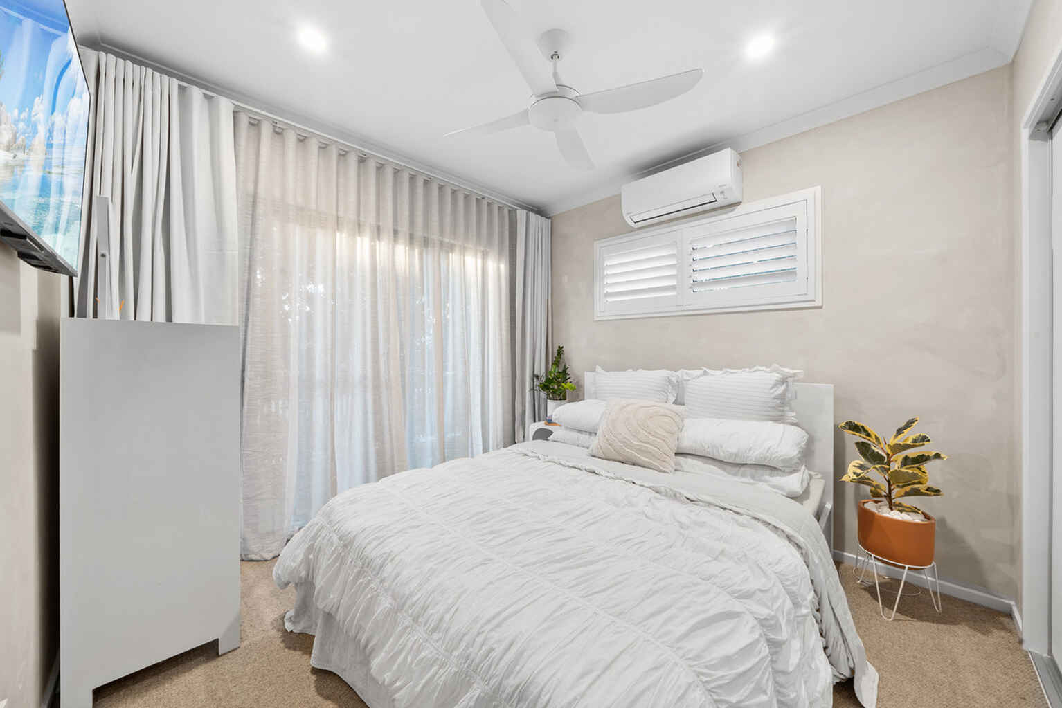 77 Adrian Circuit Nirimba
