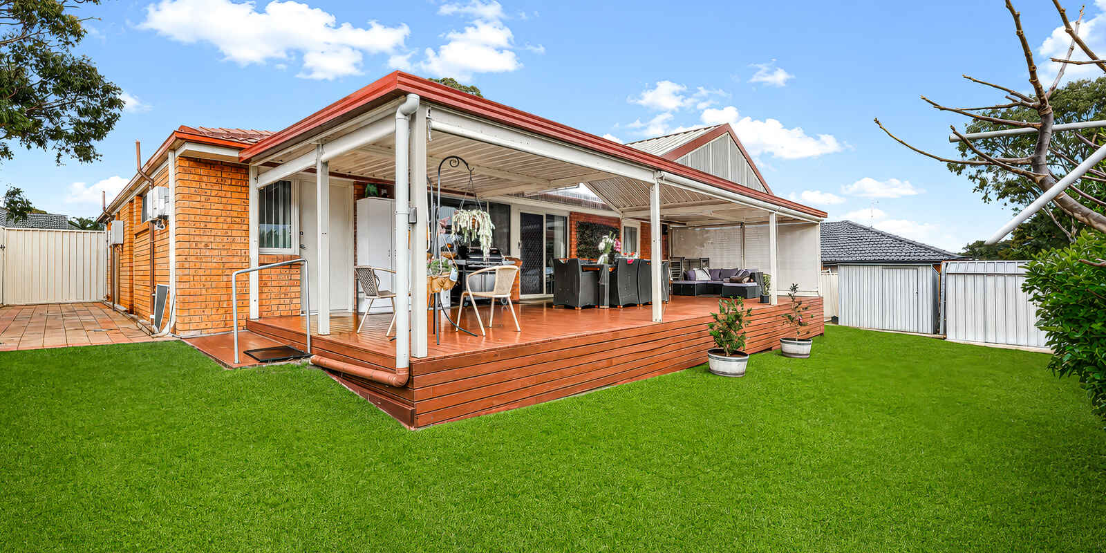 4 Nightmist Grove St Clair