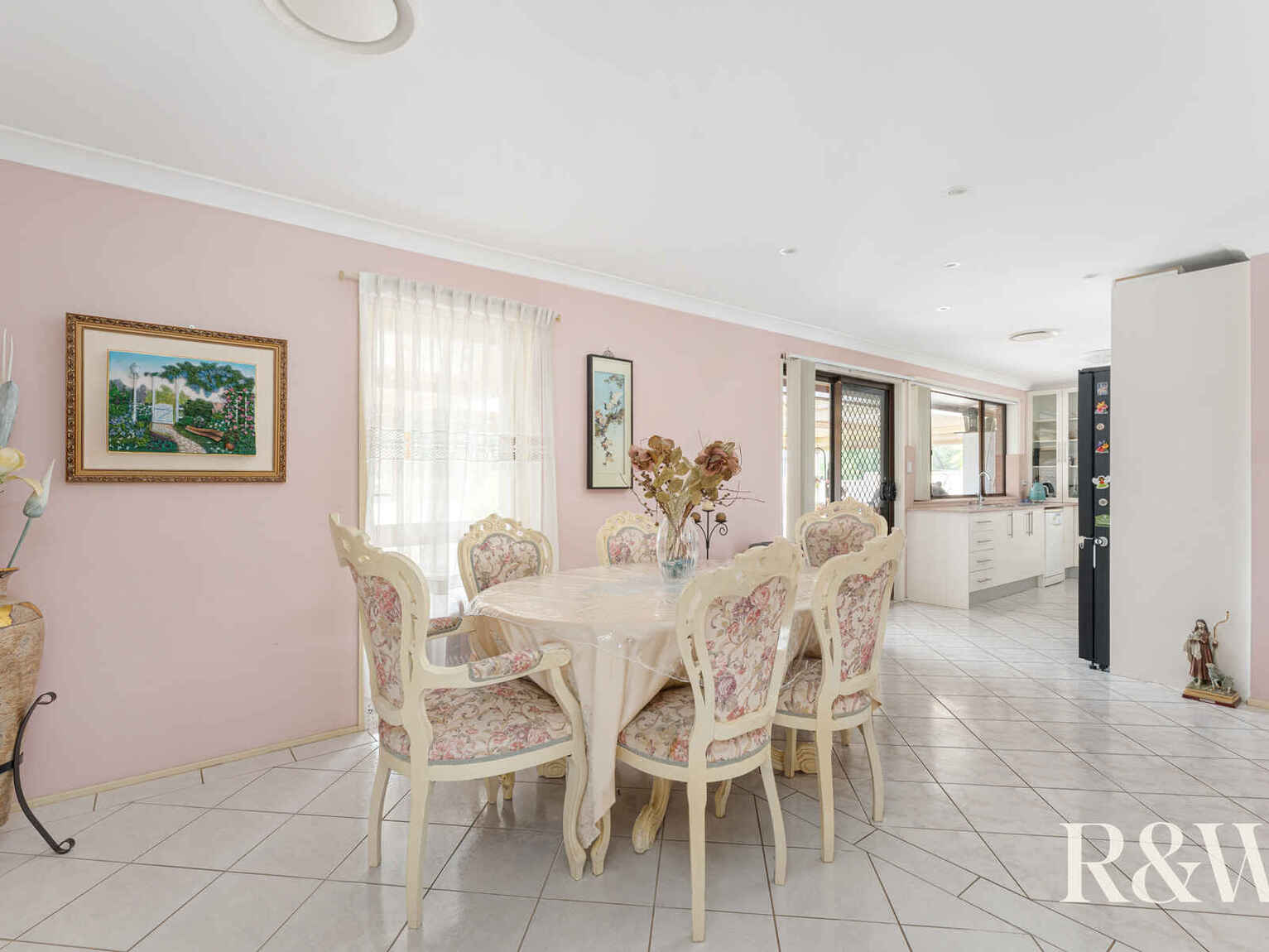4 Nightmist Grove St Clair