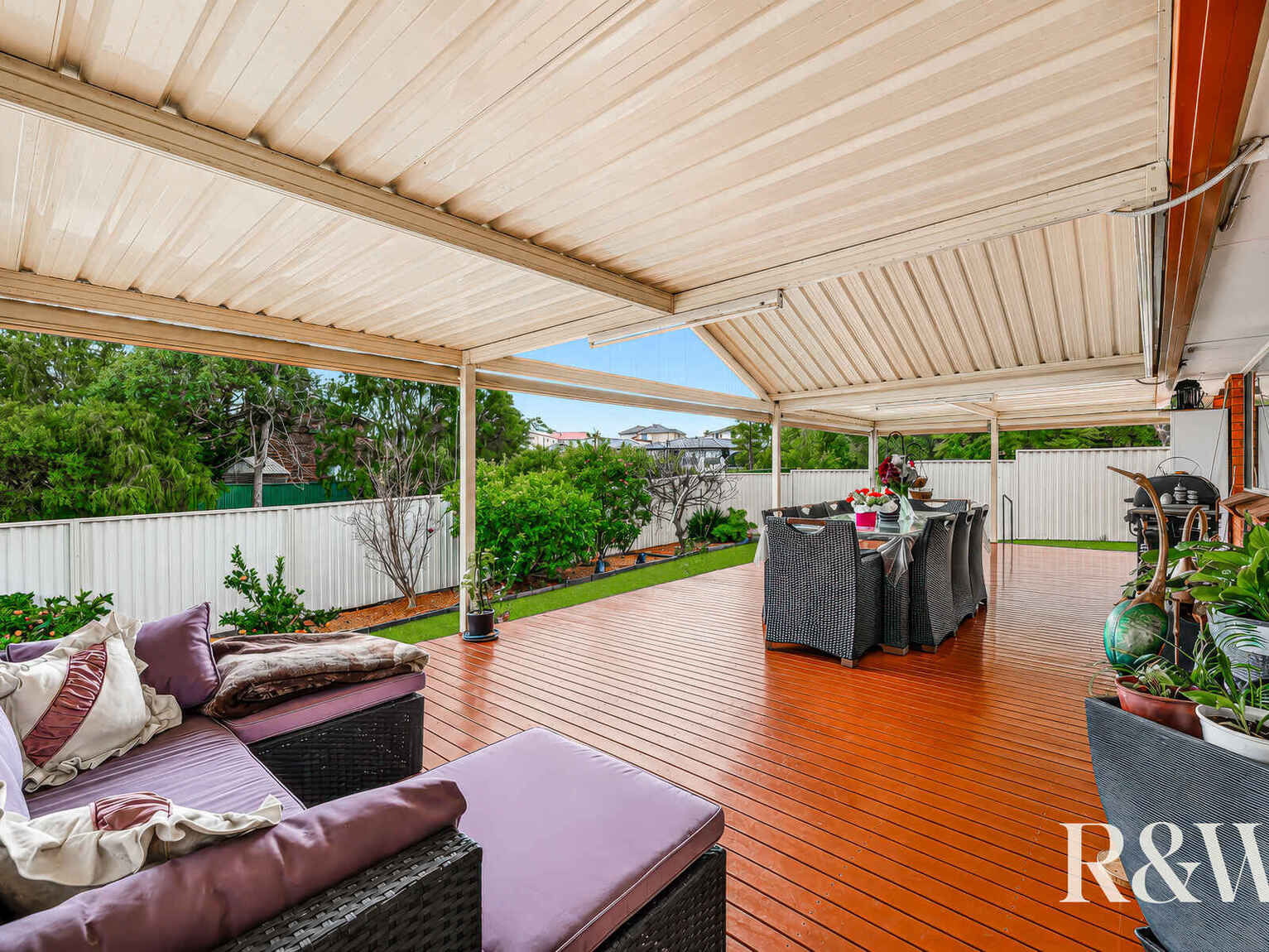 4 Nightmist Grove St Clair