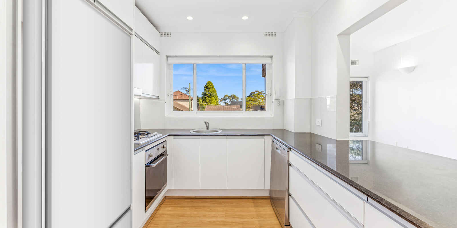 1/589 Old South Head Road Rose Bay 1/589 Old South Head Road Rose Bay
