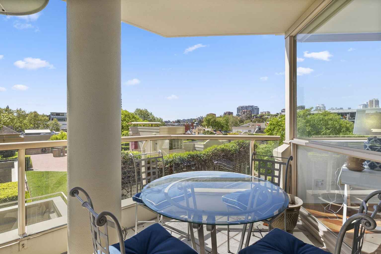 303/63 Crown Street Woolloomooloo 303/63 Crown Street Woolloomooloo