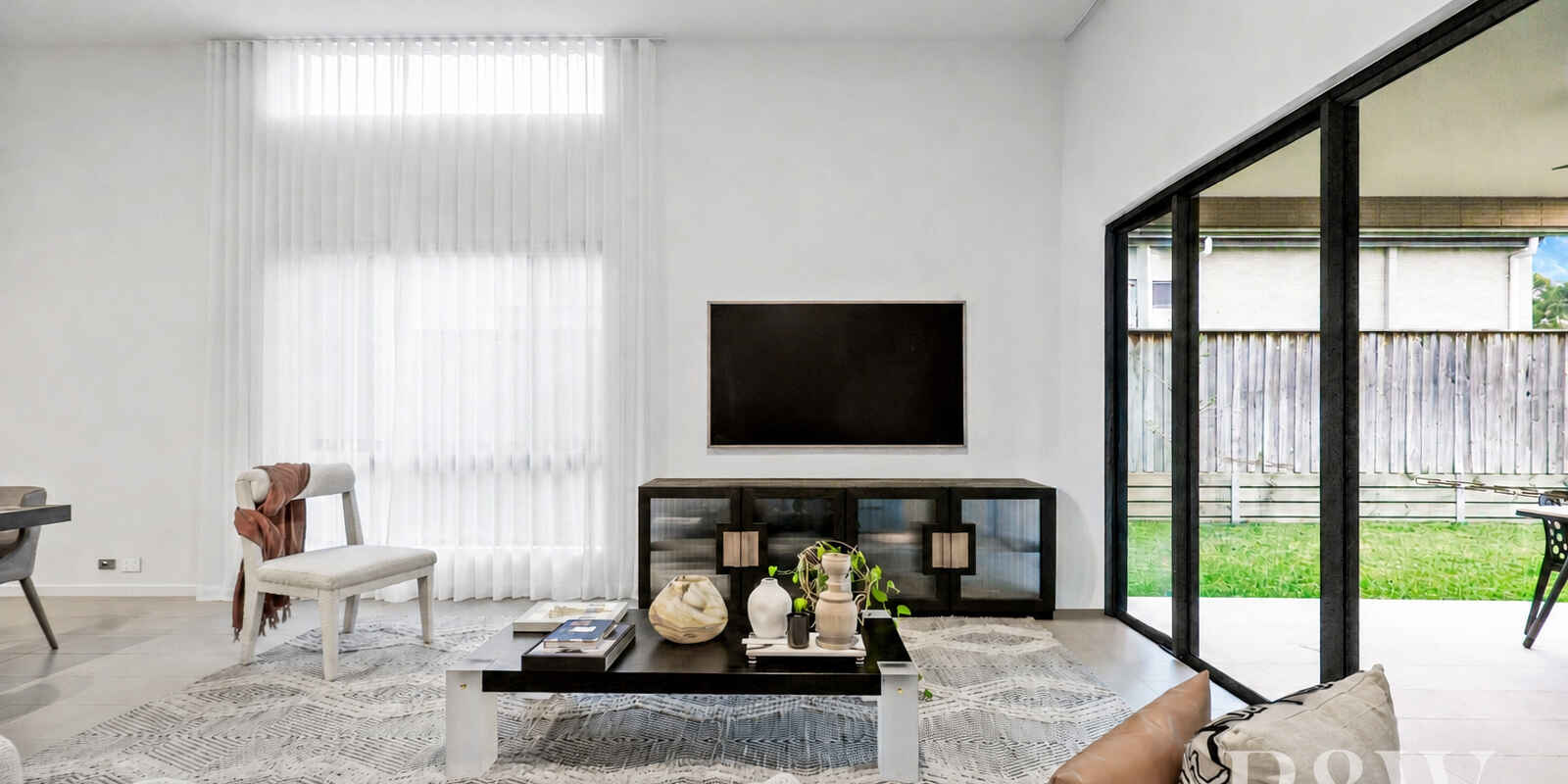 9 Hewitson Court Gledswood Hills 9 Hewitson Court Gledswood Hills