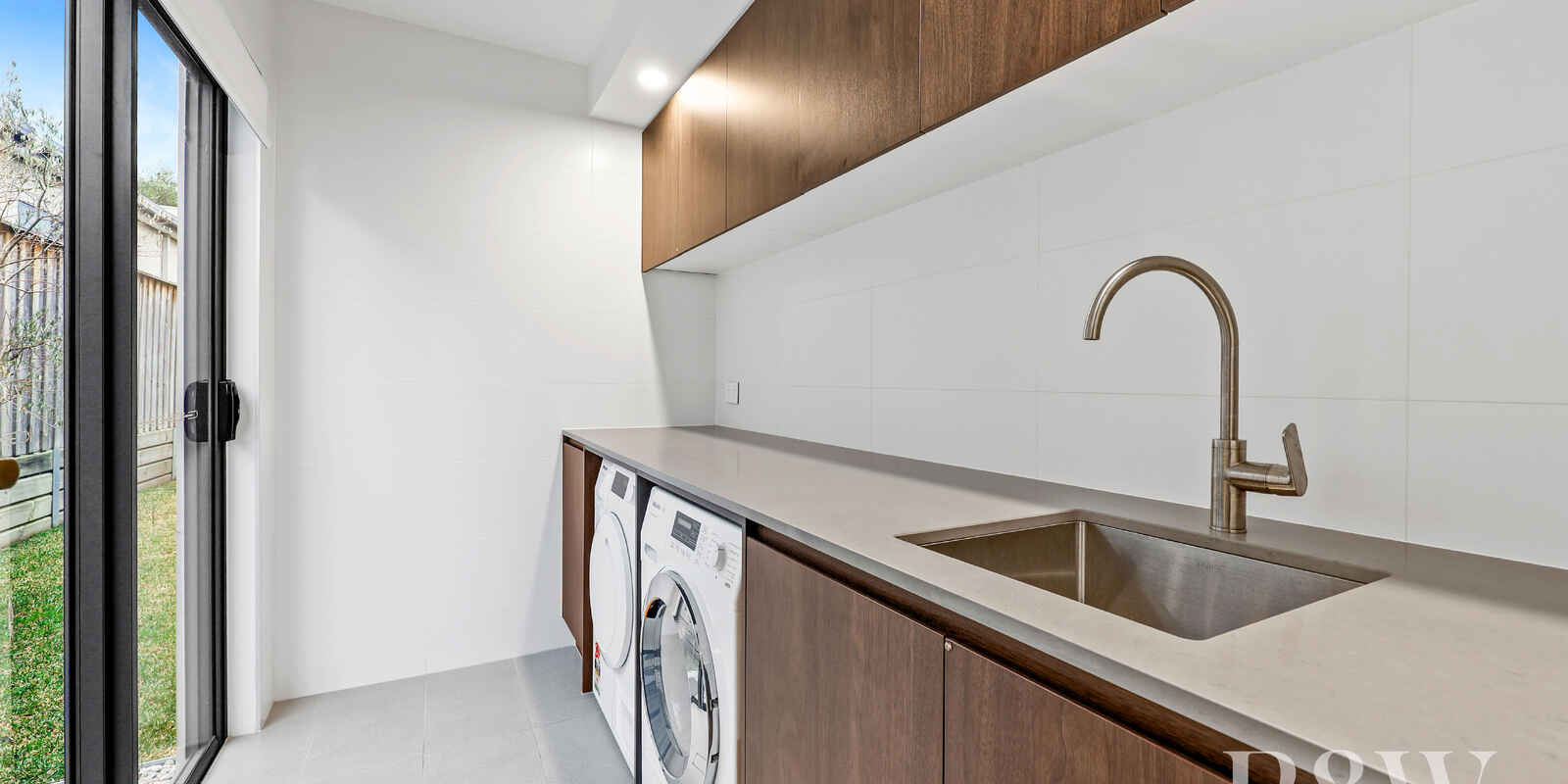 9 Hewitson Court Gledswood Hills 9 Hewitson Court Gledswood Hills