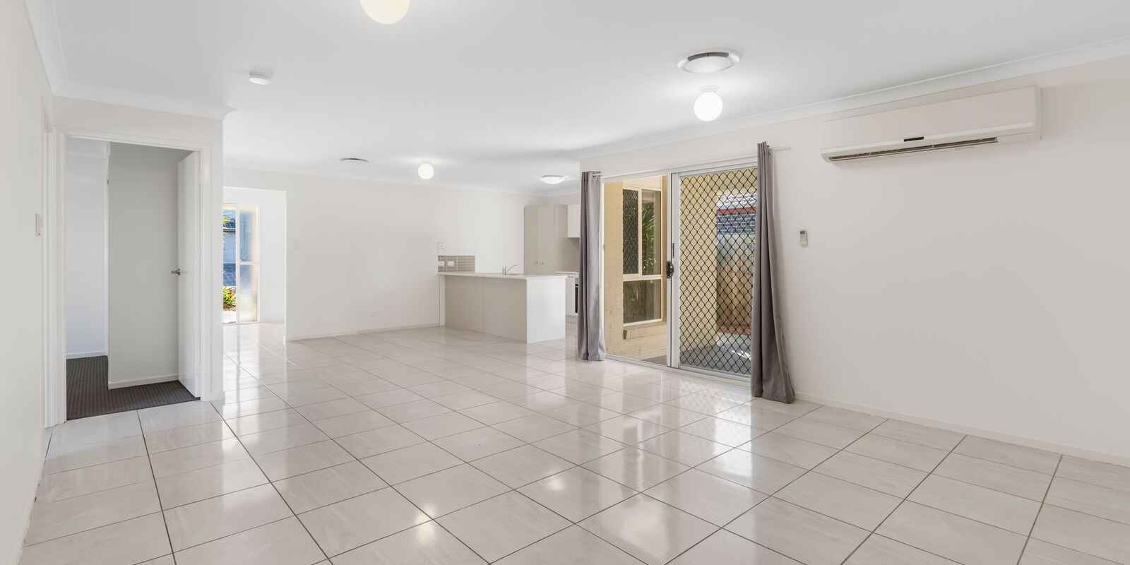 24 Piccadilly Street Bellmere 24 Piccadilly Street Bellmere