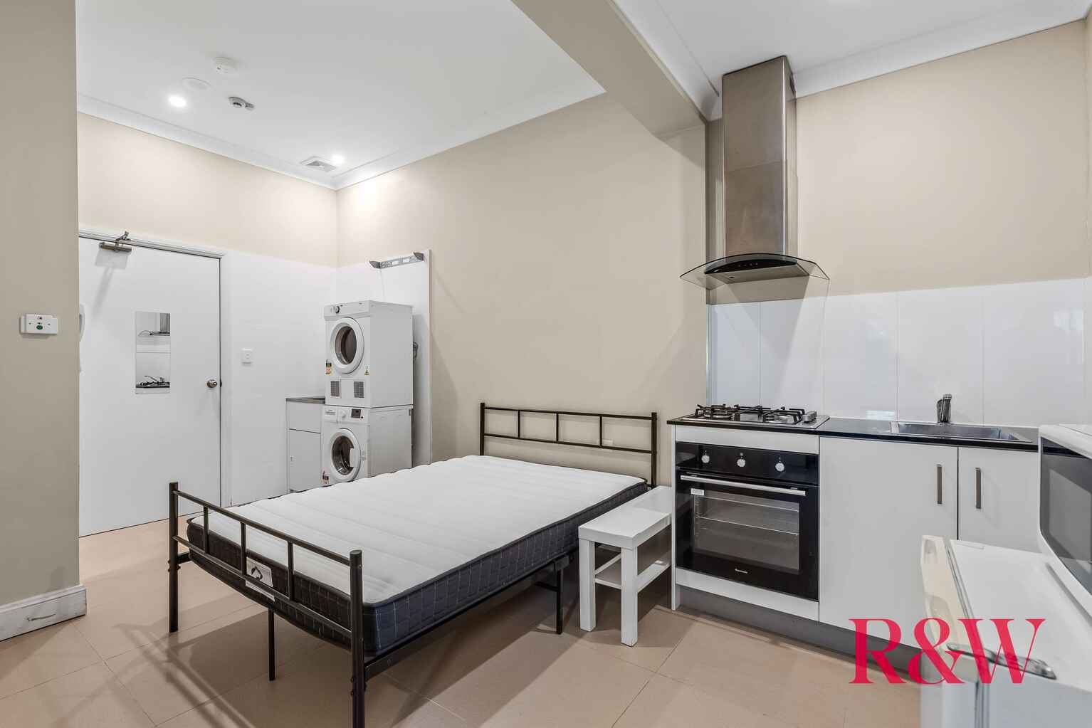 11/16 Jersey Road Strathfield