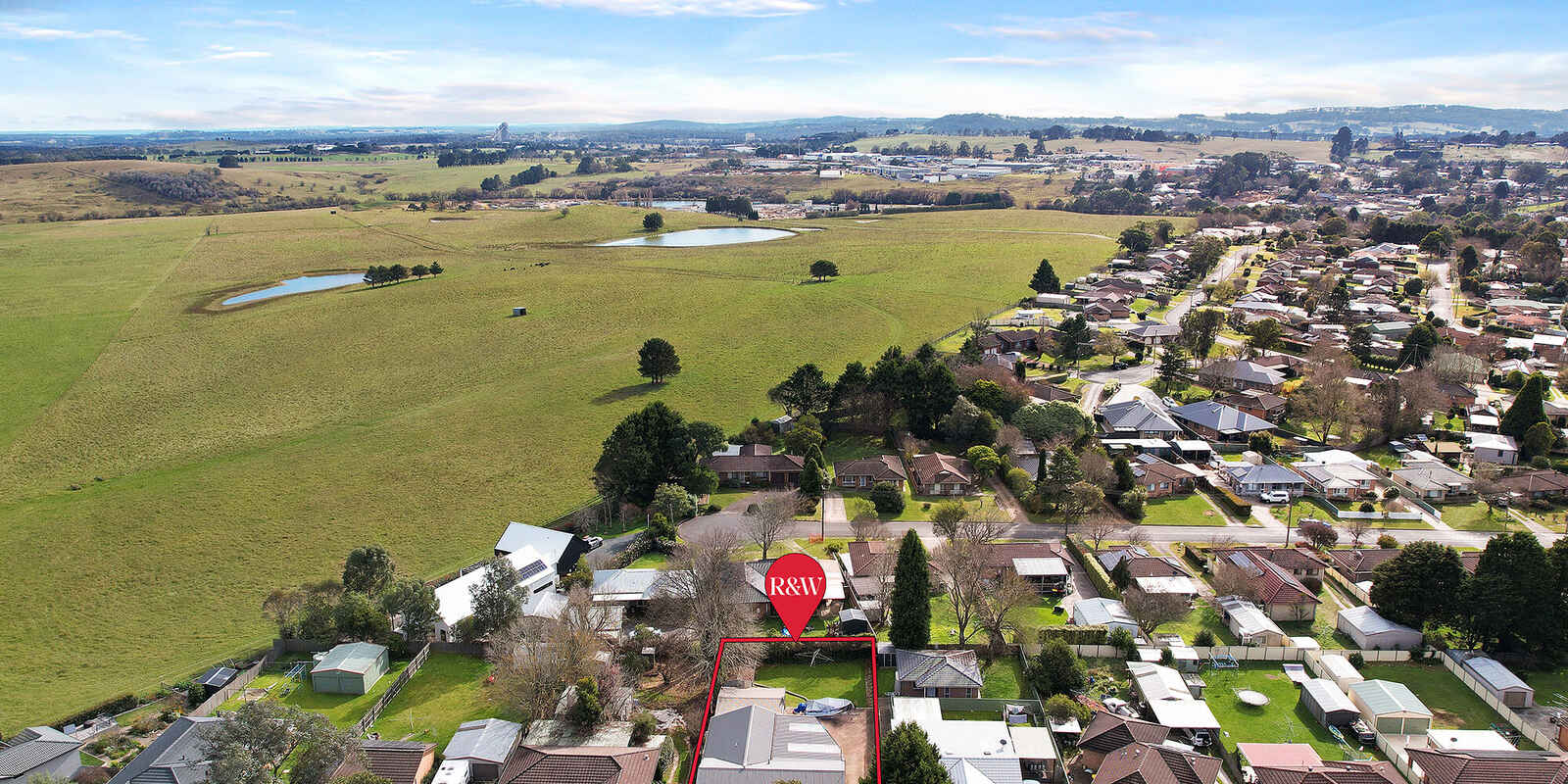 39 Cherry Tree Close Moss Vale