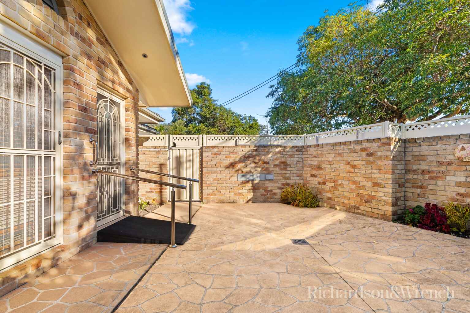 1/164 Blackwall Road Woy Woy