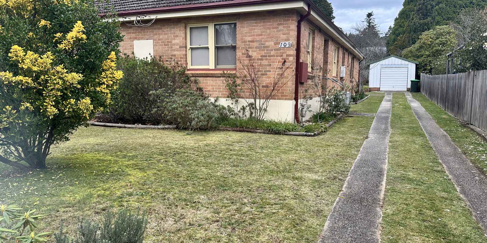 109 GOVETTS LEAP ROAD Blackheath