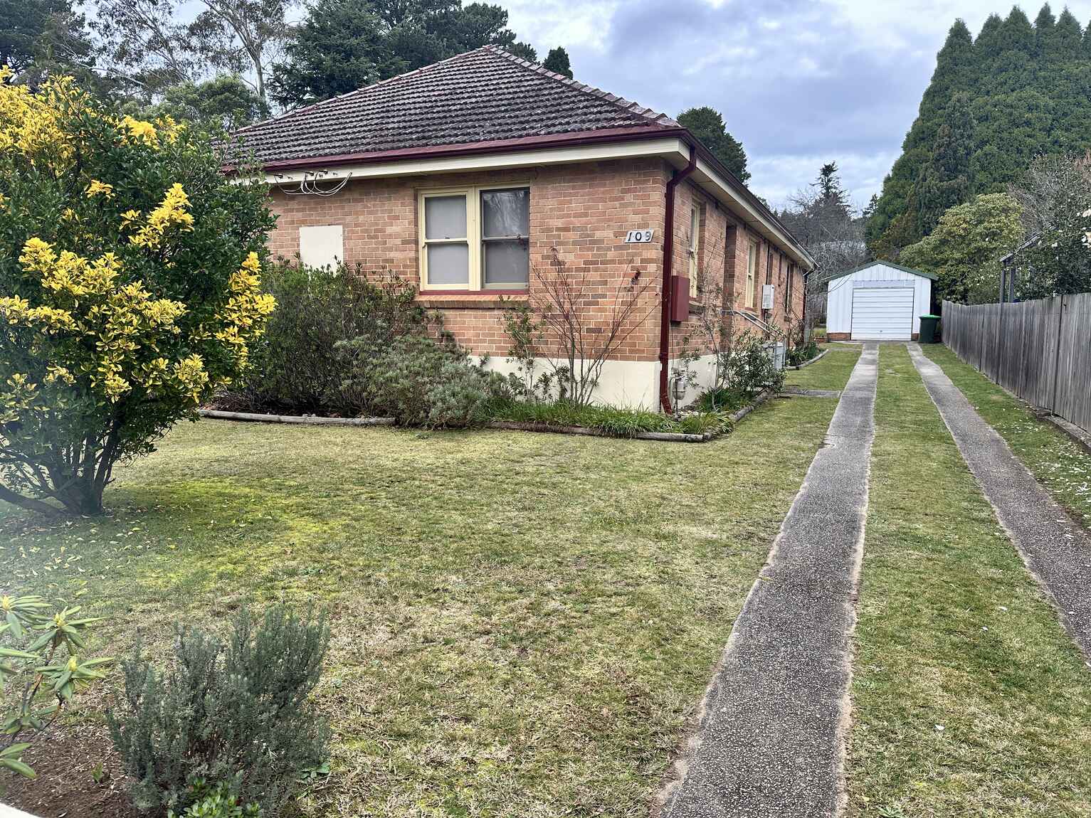 109 GOVETTS LEAP ROAD Blackheath