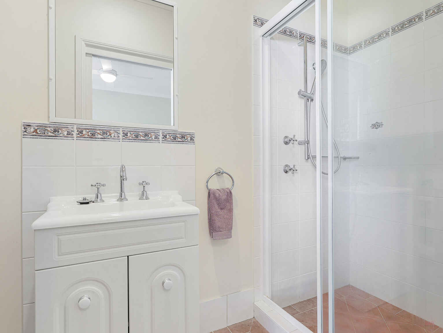 111 Werombi Road Grasmere 111 Werombi Road Grasmere