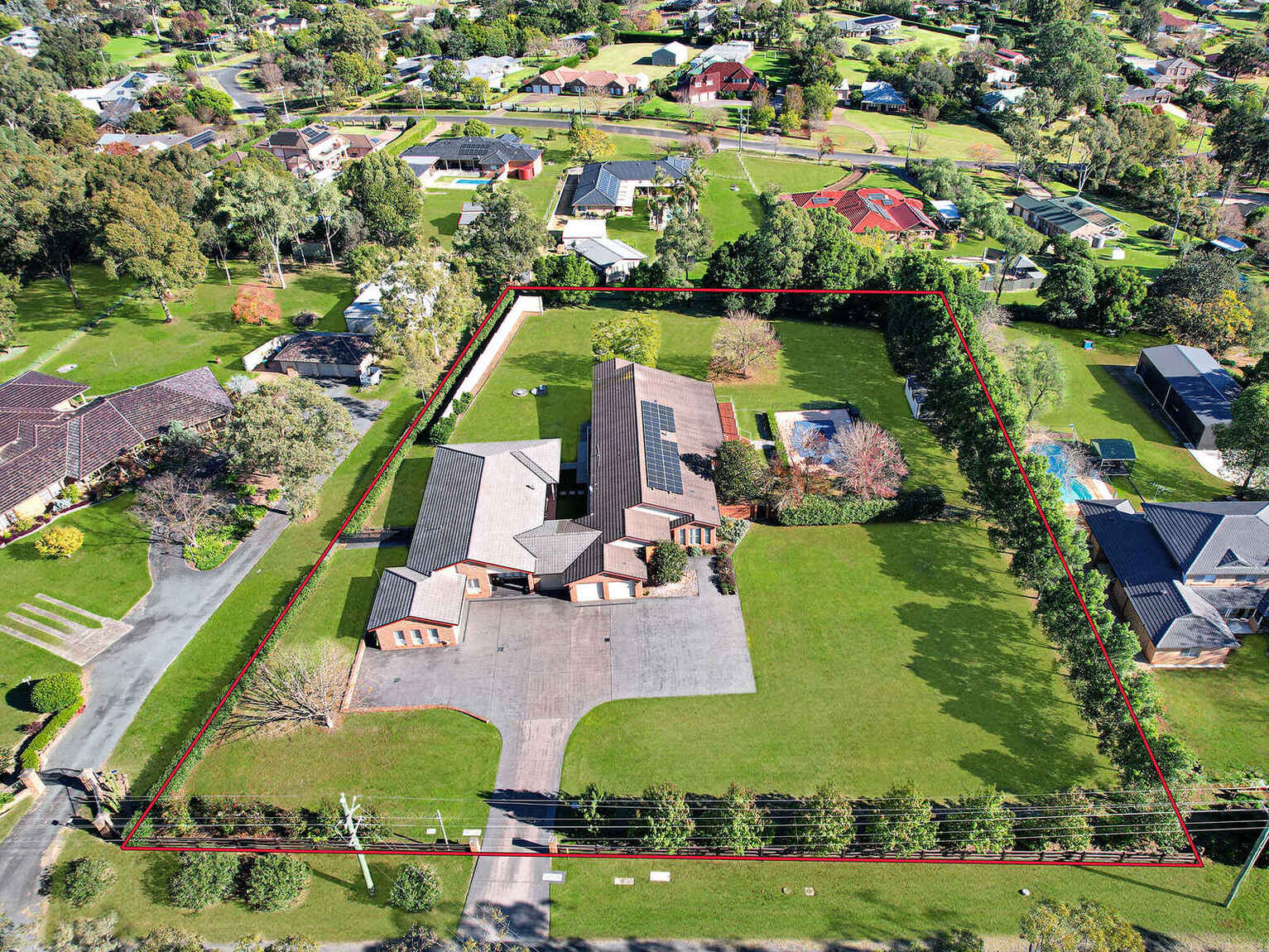 111 Werombi Road Grasmere 111 Werombi Road Grasmere