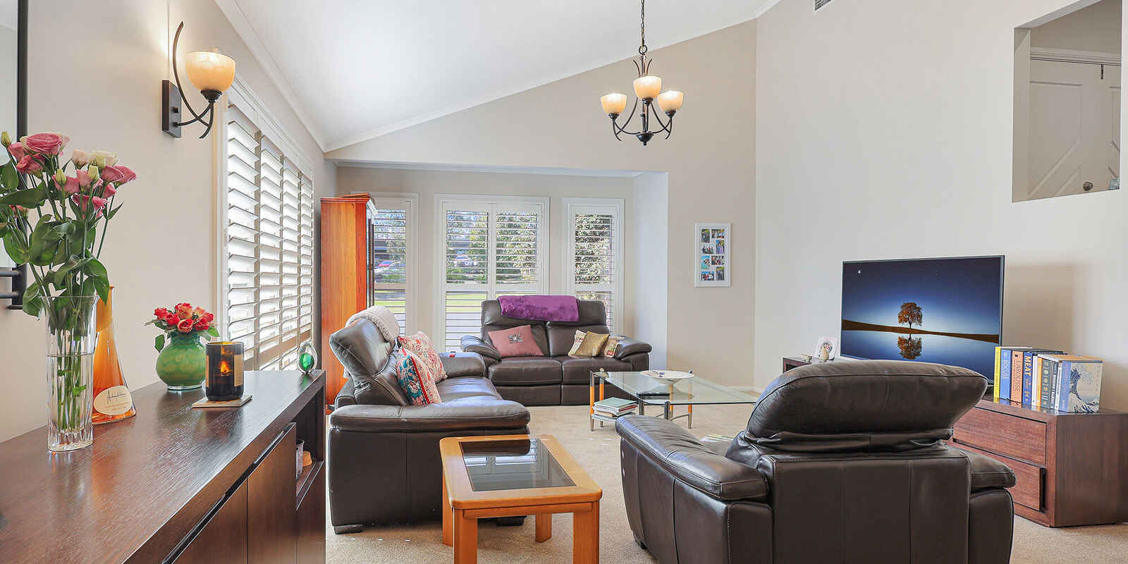 111 Werombi Road Grasmere 111 Werombi Road Grasmere