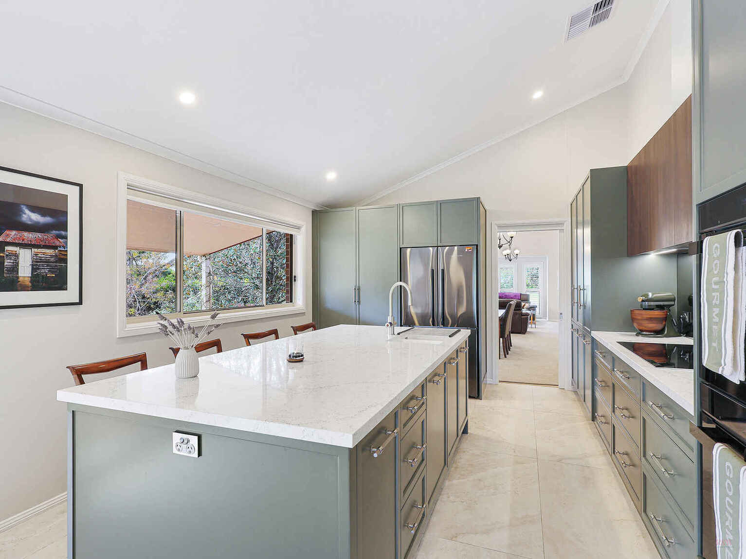 111 Werombi Road Grasmere 111 Werombi Road Grasmere