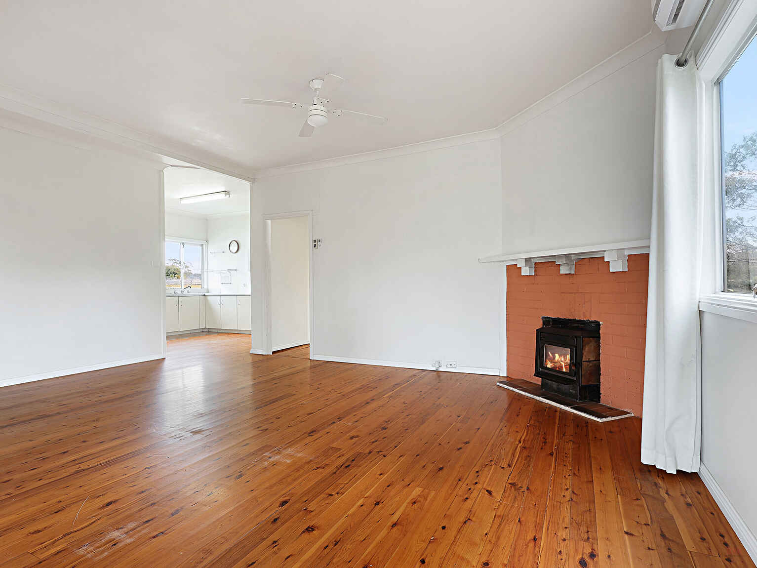8 Railway Parade Marulan