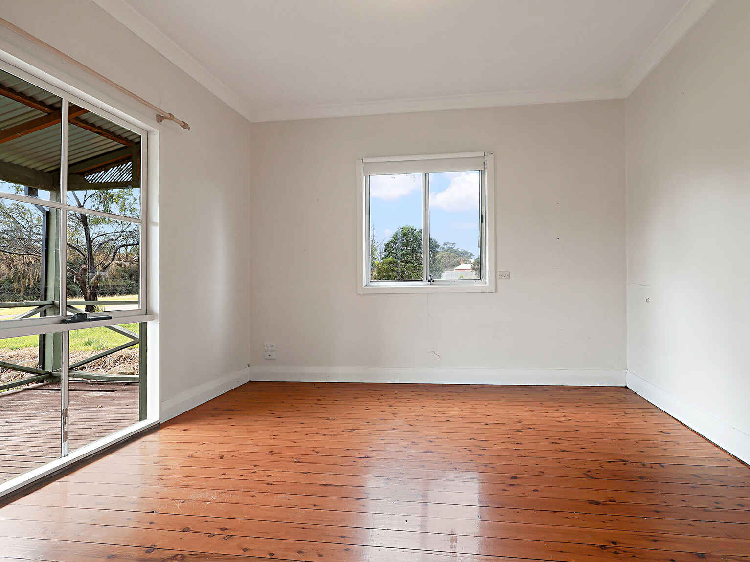 8 Railway Parade Marulan