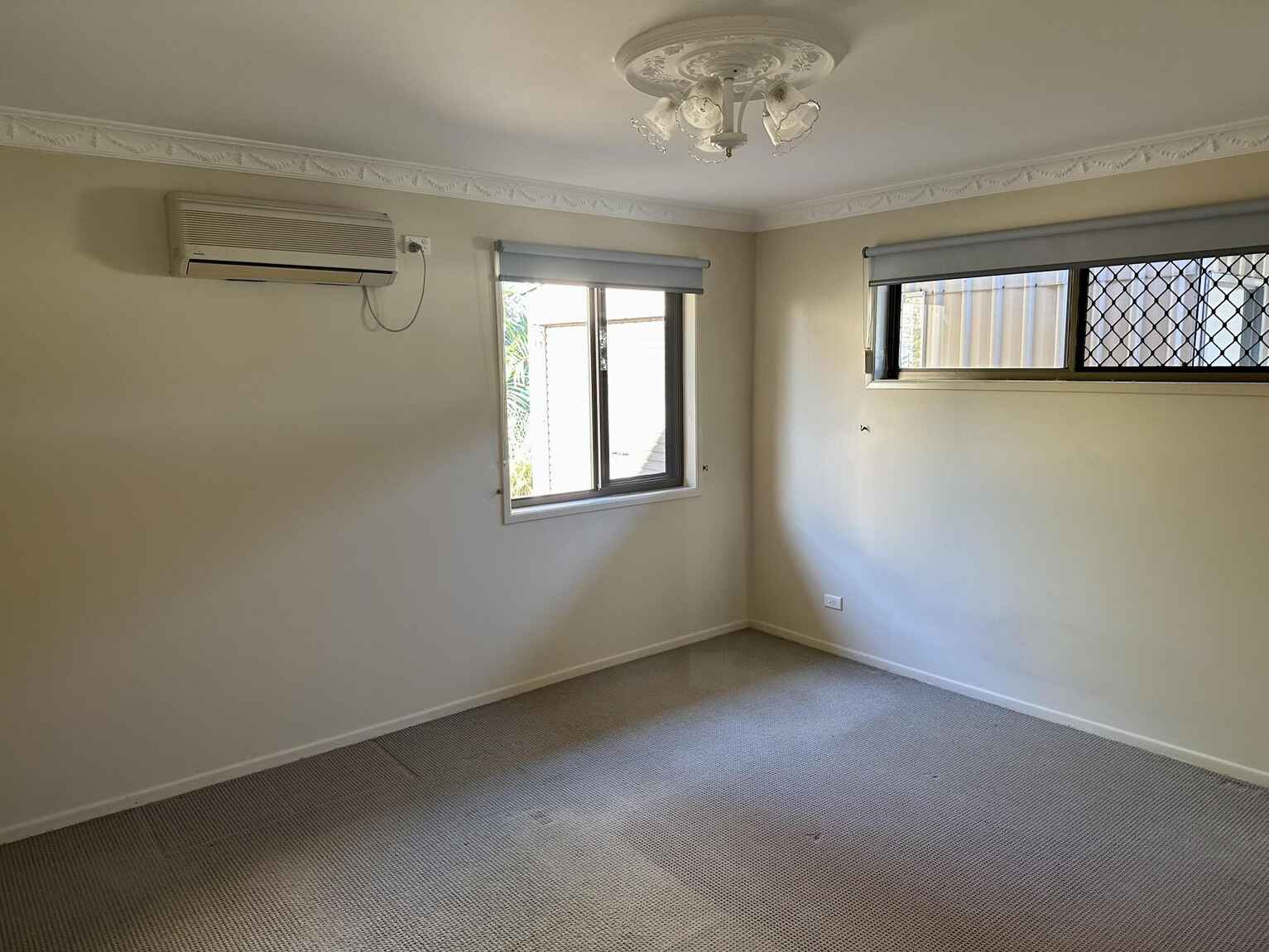 11 Ulmarra Crescent Strathpine