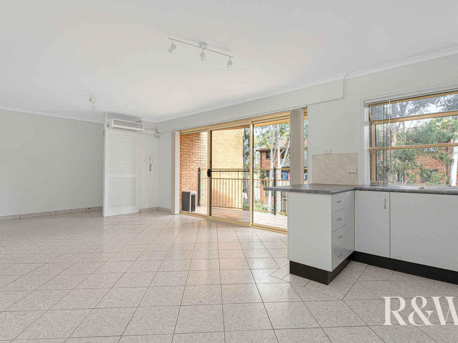 4/39 Hythe Street Mount Druitt