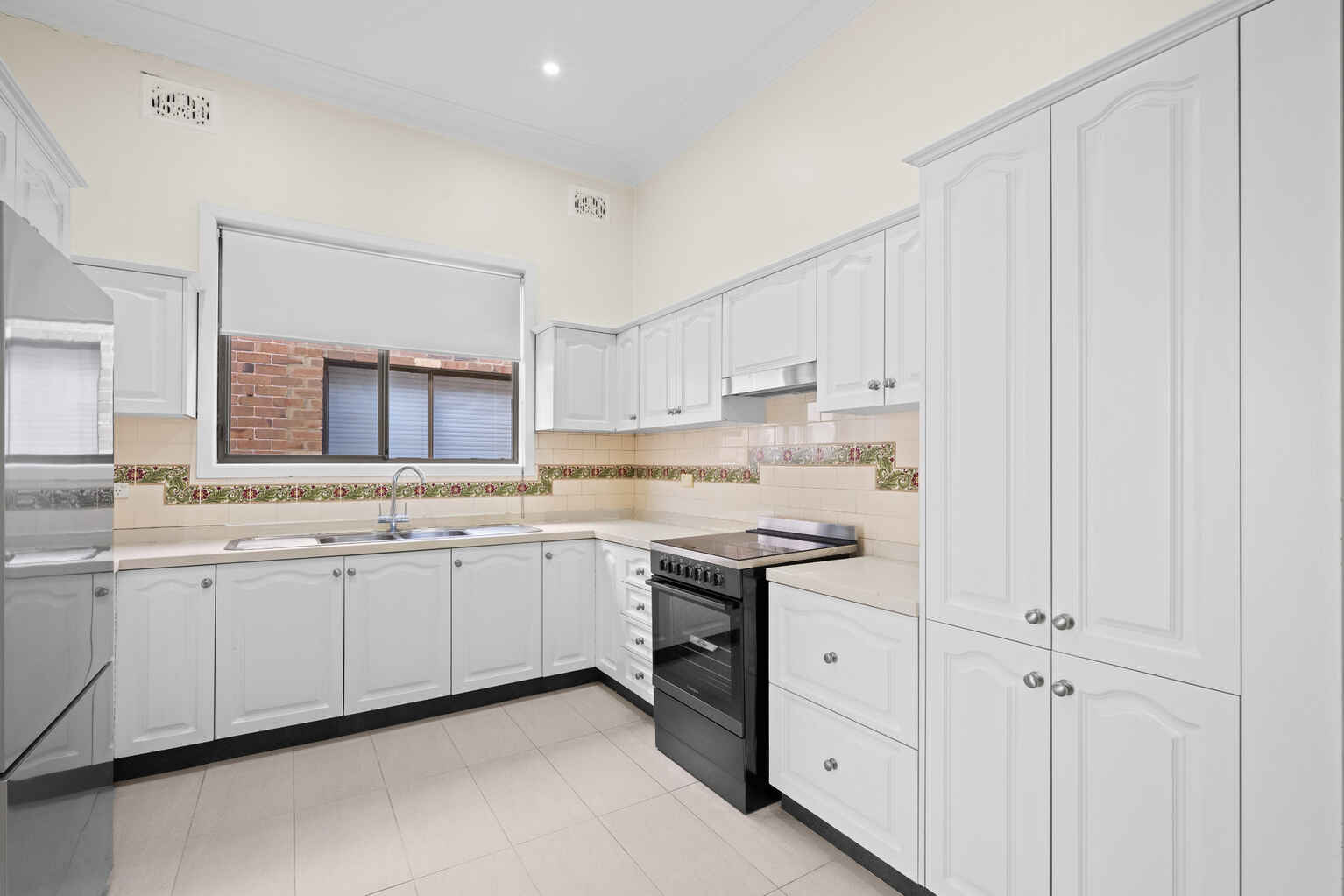 12 Charlecot Street Dulwich Hill