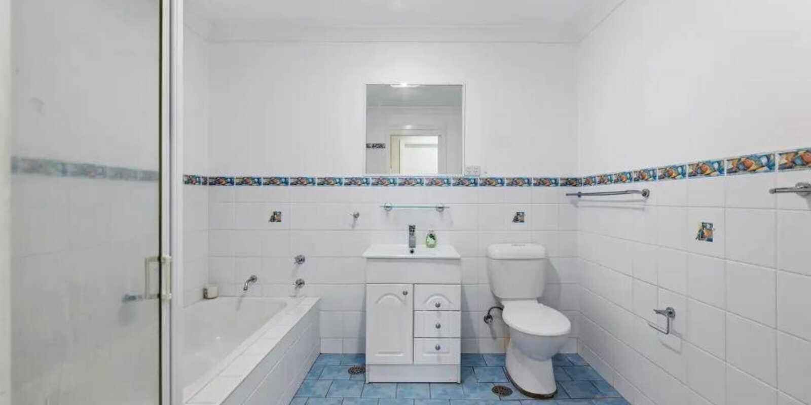 27 Grevillea Drive St Clair