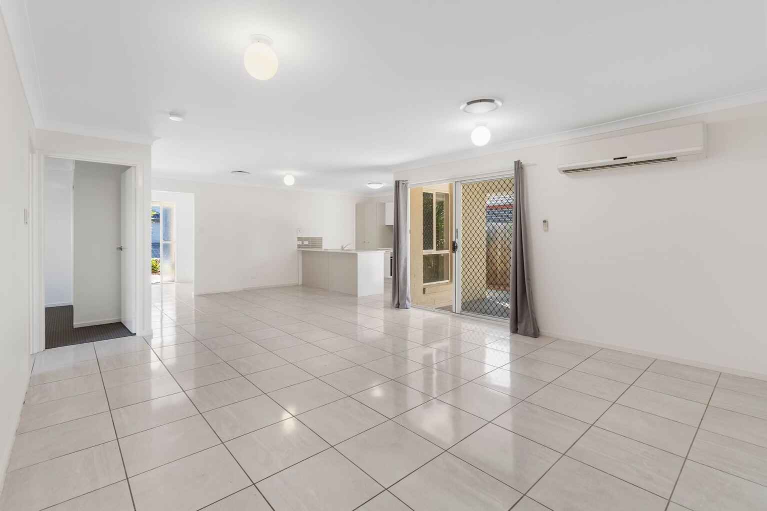 24 Piccadilly Street Bellmere 24 Piccadilly Street Bellmere