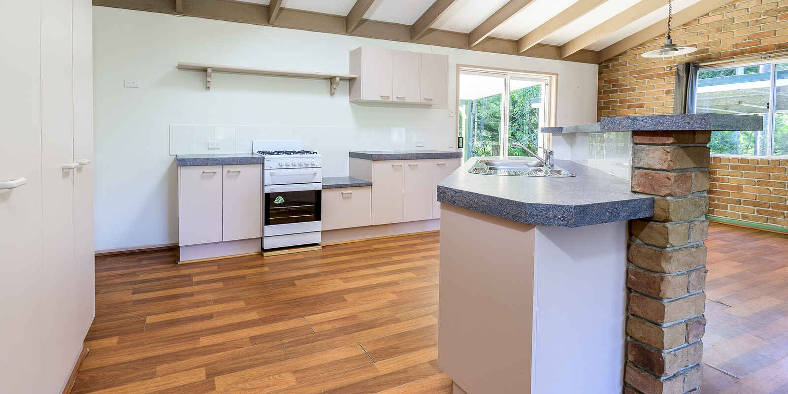 10 Harper Road Bellmere