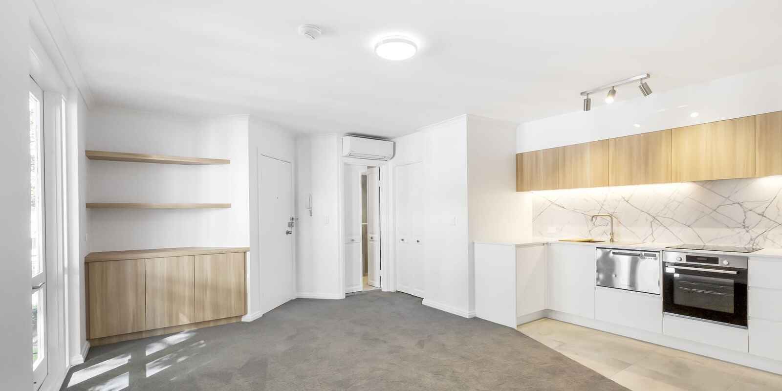 2/1 Robinson Street Woolloomooloo