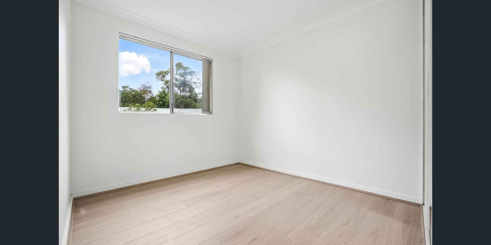 11/18 Crown Street Granville 11/18 Crown Street Granville