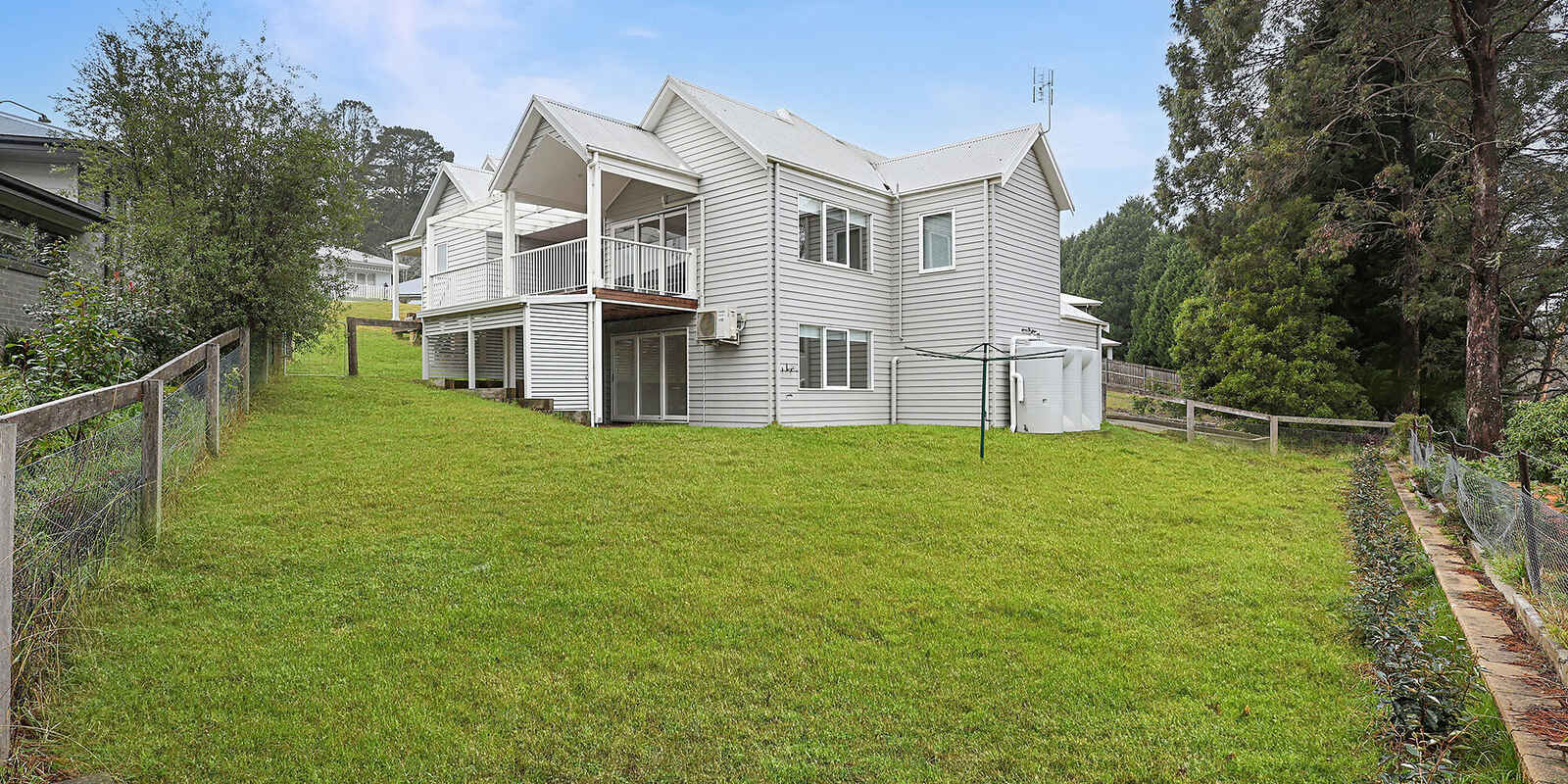 12 Rochester Drive Bundanoon 12 Rochester Drive Bundanoon