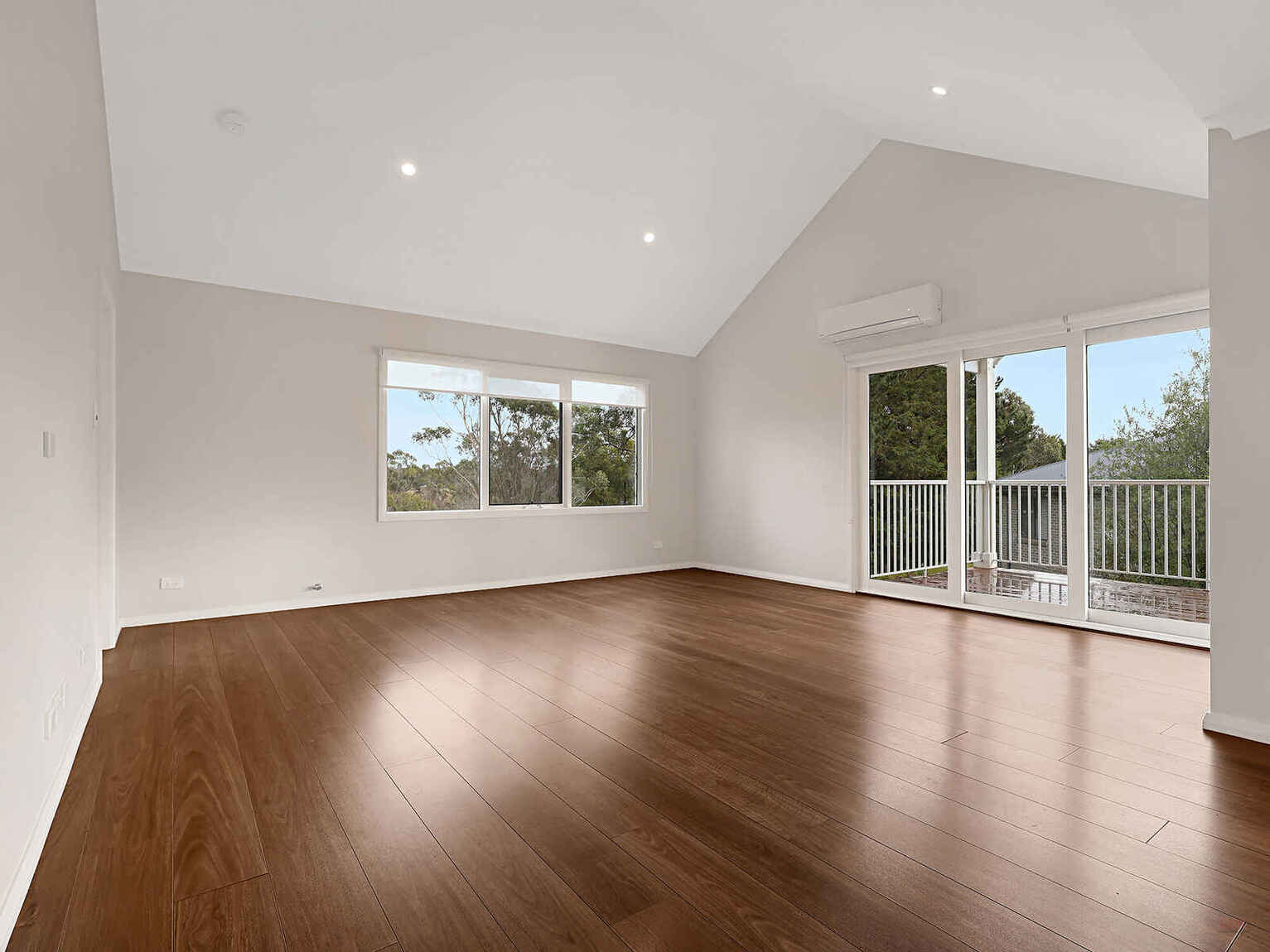 12 Rochester Drive Bundanoon 12 Rochester Drive Bundanoon