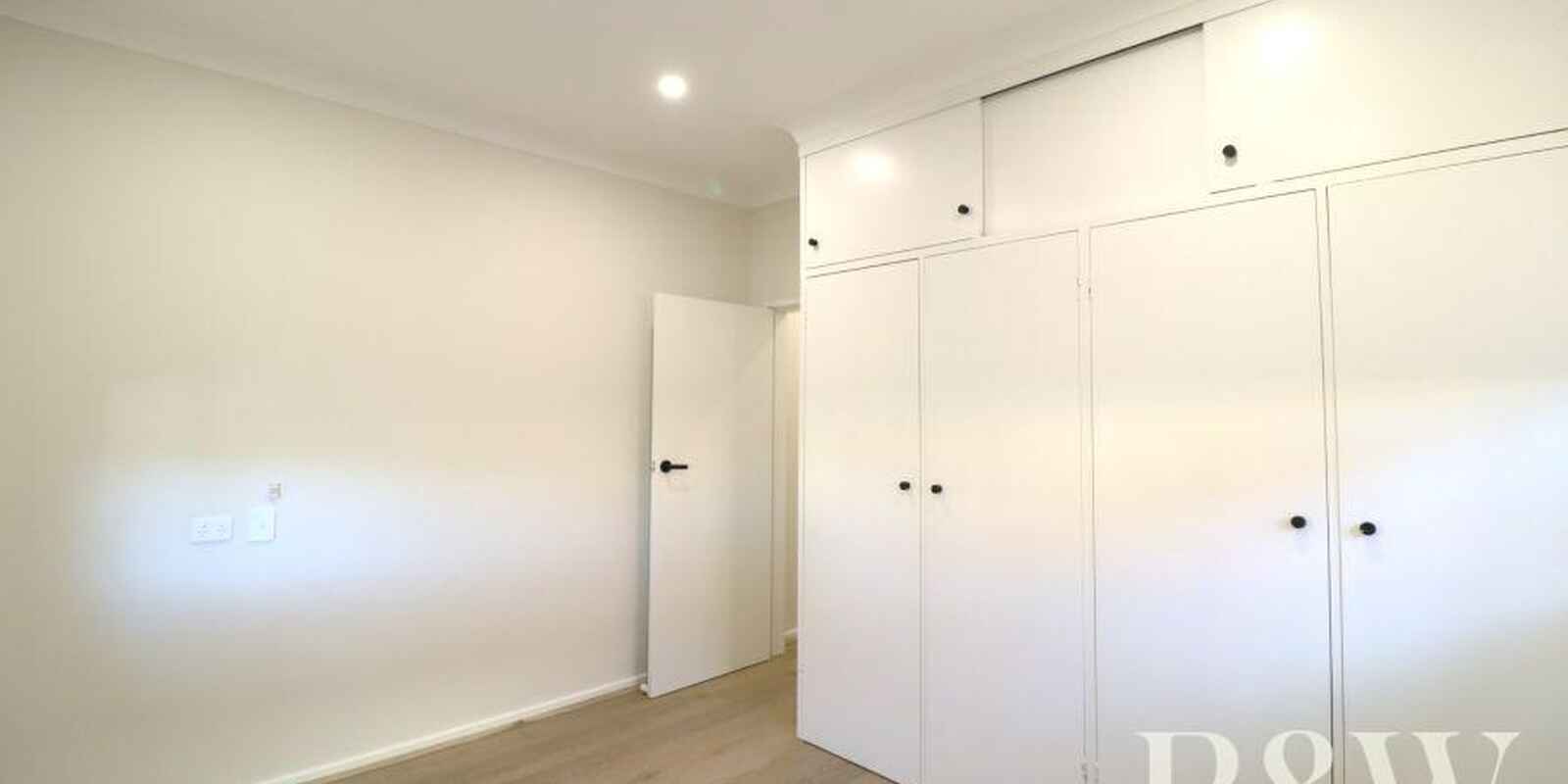 17 Moore Street St Clair