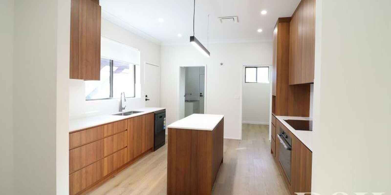 17 Moore Street St Clair