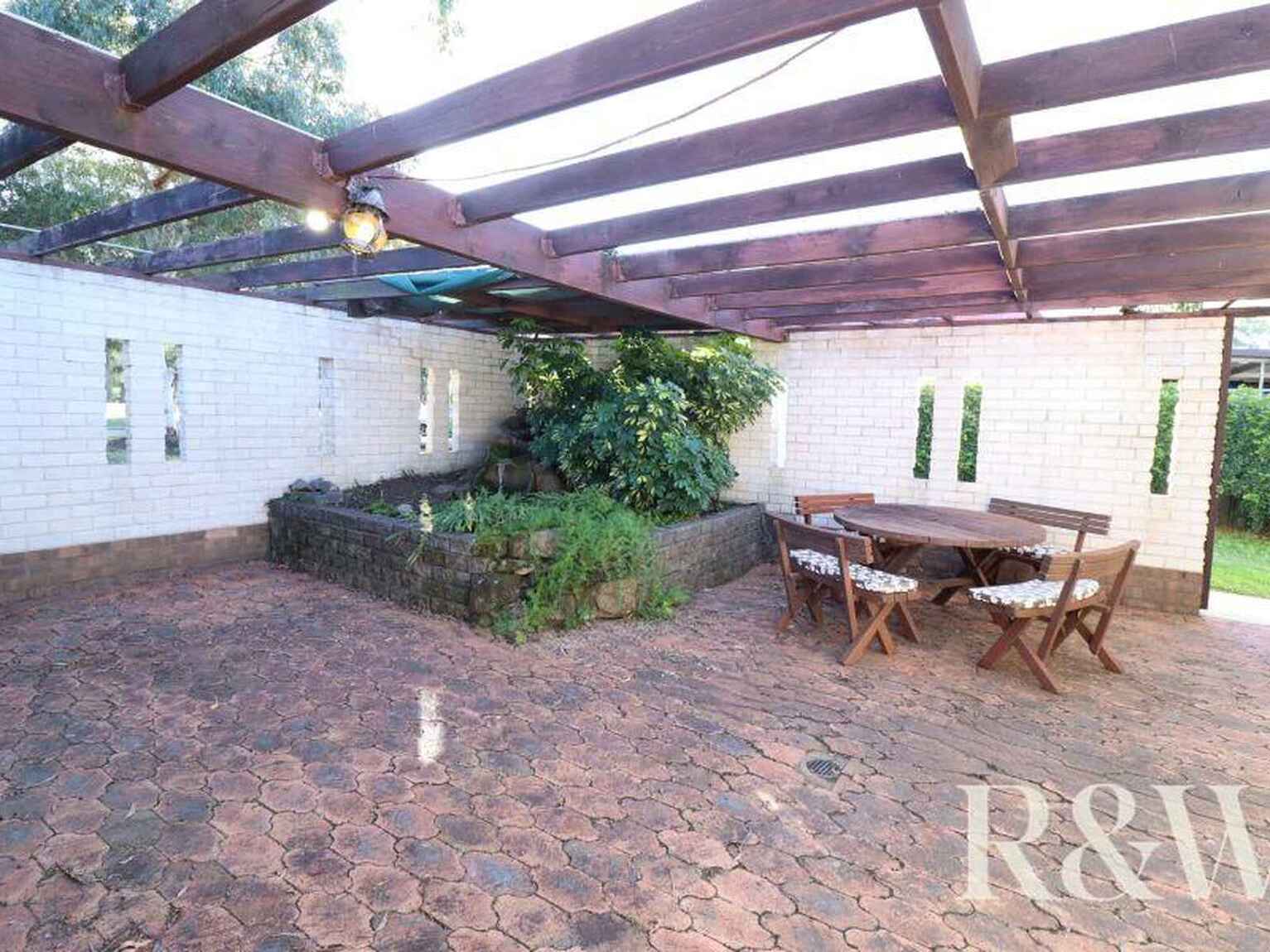17 Moore Street St Clair
