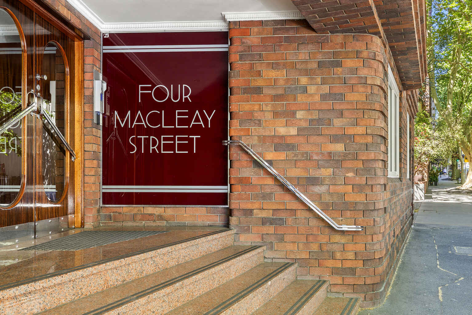 18/4 Macleay Street Potts Point