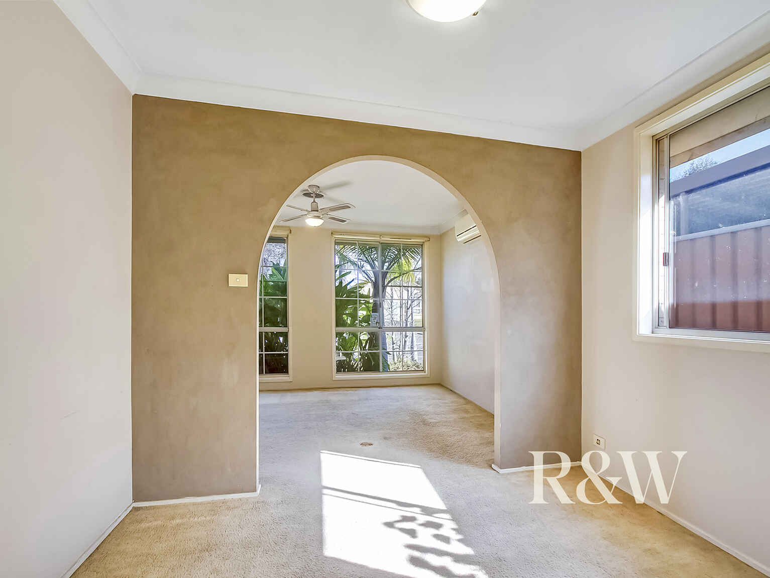 107 Buckwell Drive Hassall Grove