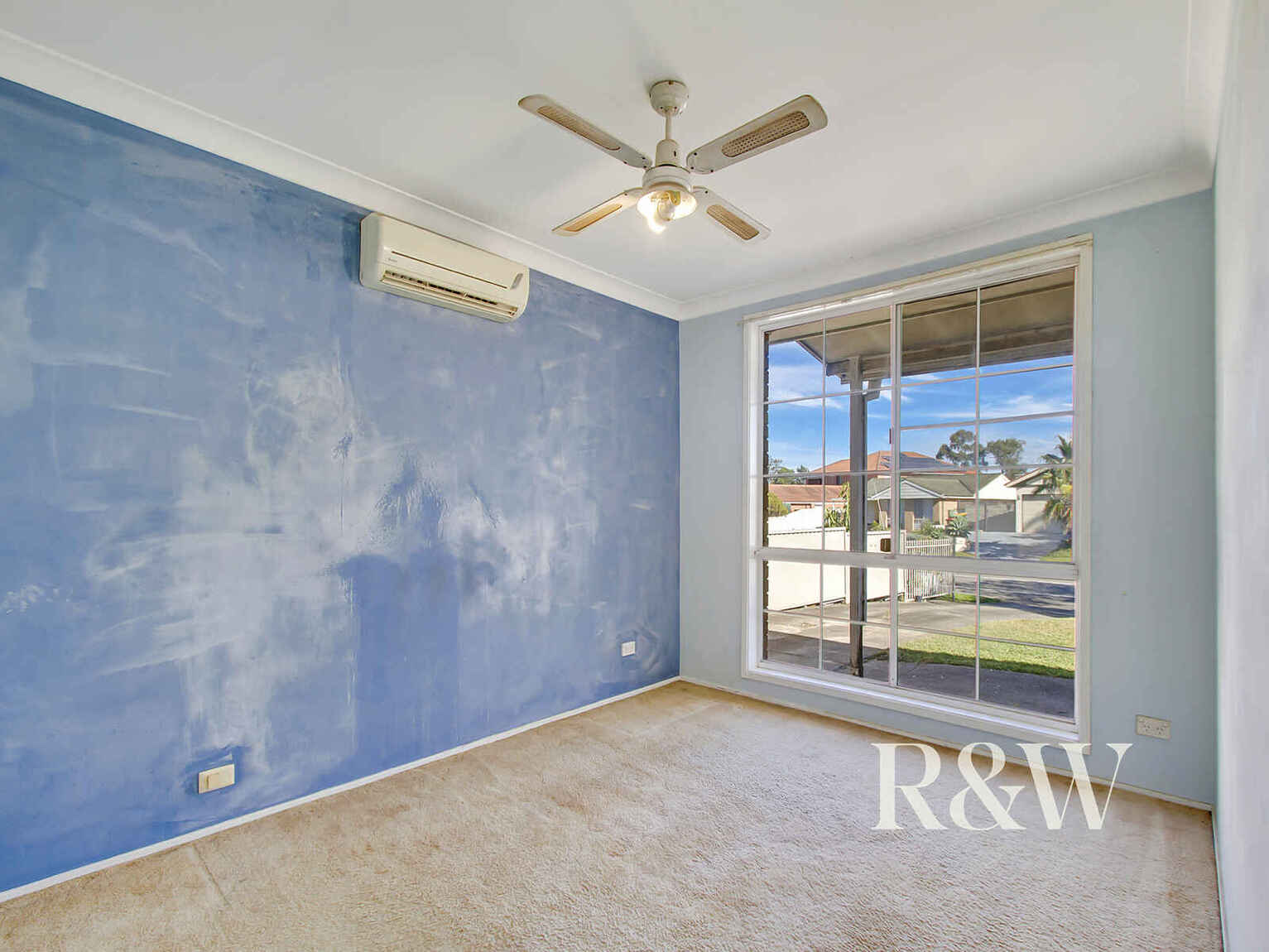 107 Buckwell Drive Hassall Grove