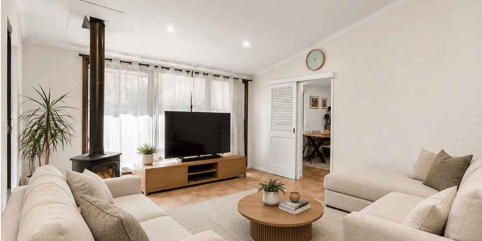 44 Bungonia Road Leumeah 44 Bungonia Road Leumeah