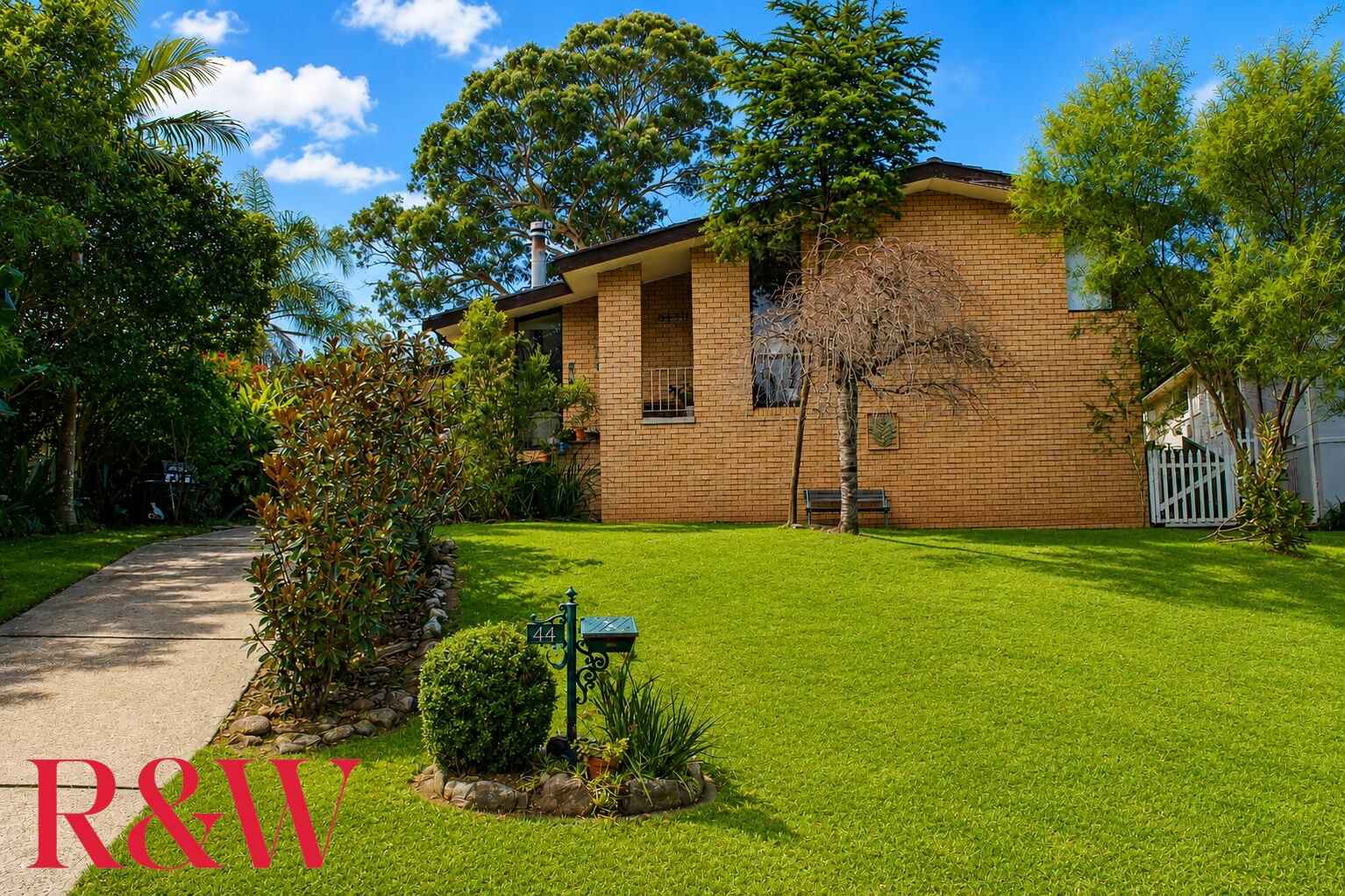 44 Bungonia Road Leumeah 44 Bungonia Road Leumeah