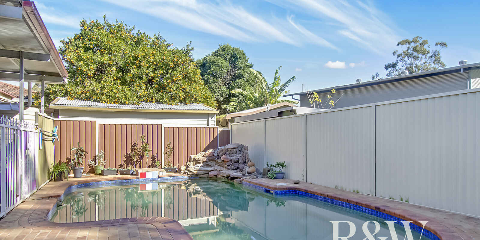 5 White Place Rooty Hill